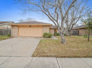 11918 Black Peak Dr, Corpus Christi, TX 78410