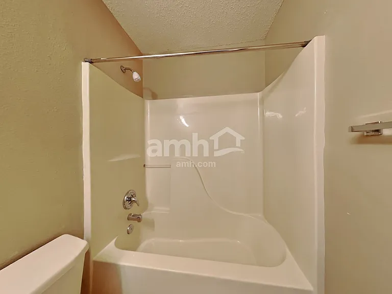 9724 Thomas Ln — Photo 19