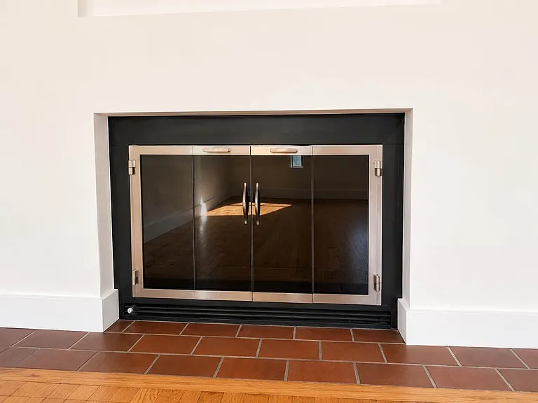 201 E 12th St #Penthouse 15 — Photo 9