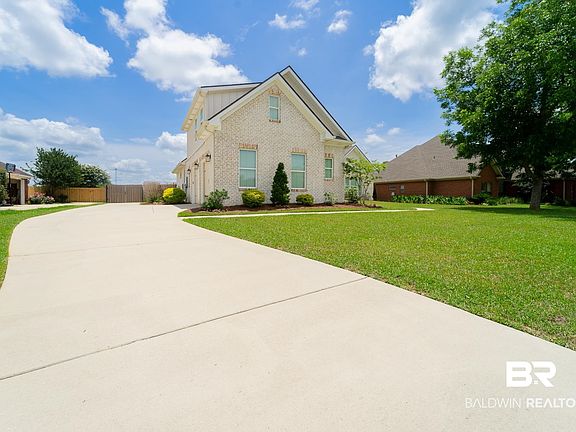 3rd image of 24936 Bosbyshell Ave