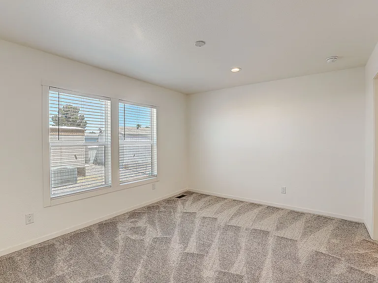 2627 S Lamb Blvd #141 — Photo 16