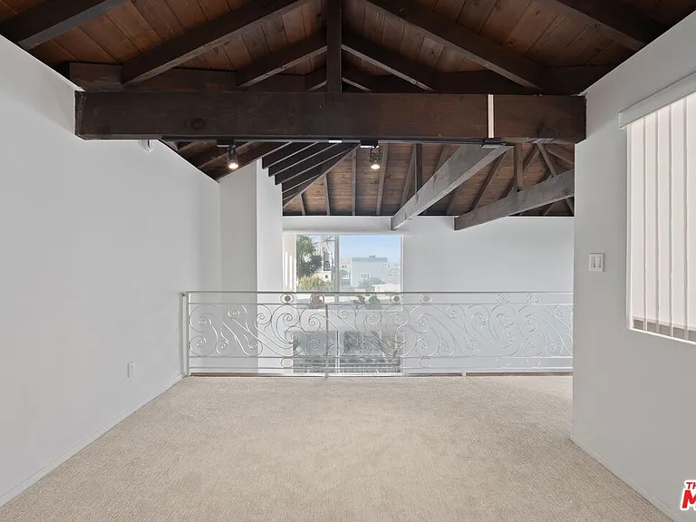 122 Buccaneer St #3 — Photo 11