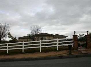 18376 Oak Park Dr, Riverside, CA 92504