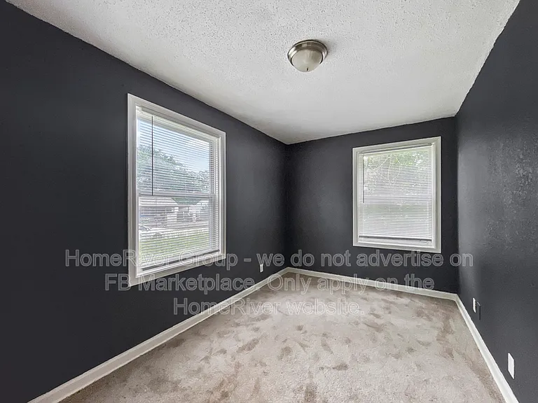 7615 E 49th St — Photo 15