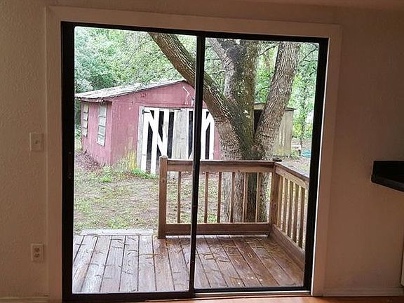 4th image of 31330 Inez St