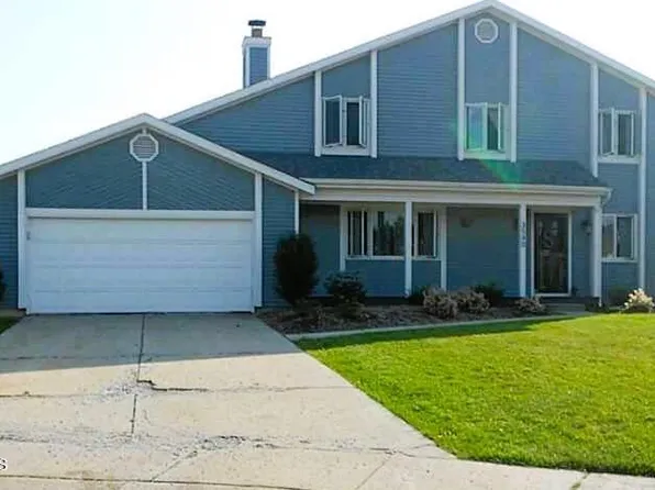 3540 Lynnbrooke Ln, Oregon, OH 43616