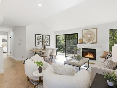2455 Saint Helena Dr APT 5, Hayward, CA, 94542