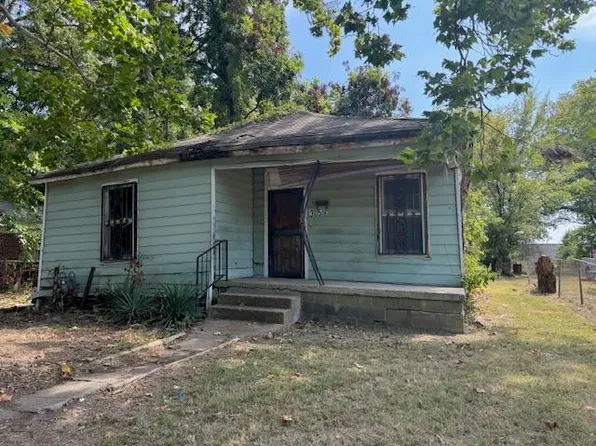 35 E Dempster Ave, Memphis, TN 38109