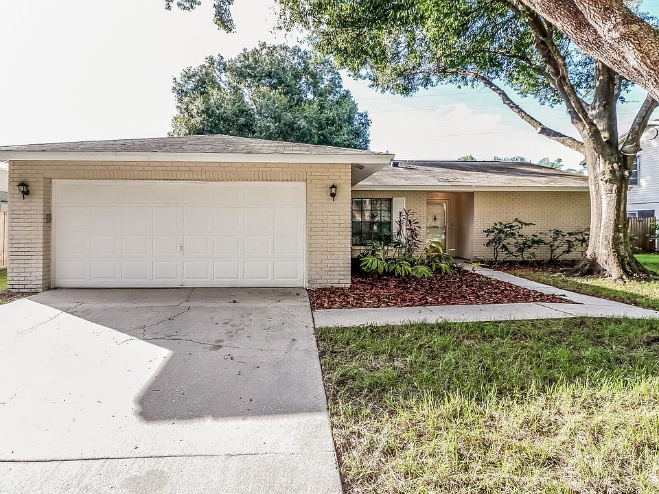 1st image of 15914 Eagle River Way