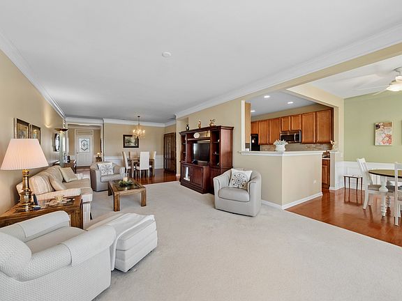 5th image of 2791 Beacon Point Cir