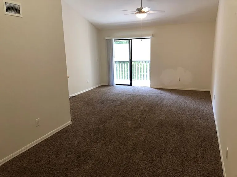 9648 Windsor Gardens Ln #202 — Photo 9