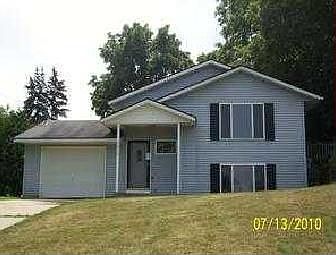 2nd image of 2058 Birch Dr NW