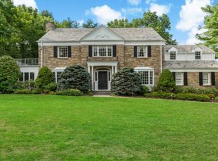 24 Griffen Ave, Scarsdale, NY 10583