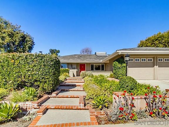 3rd image of 8635 Cliffridge Ave