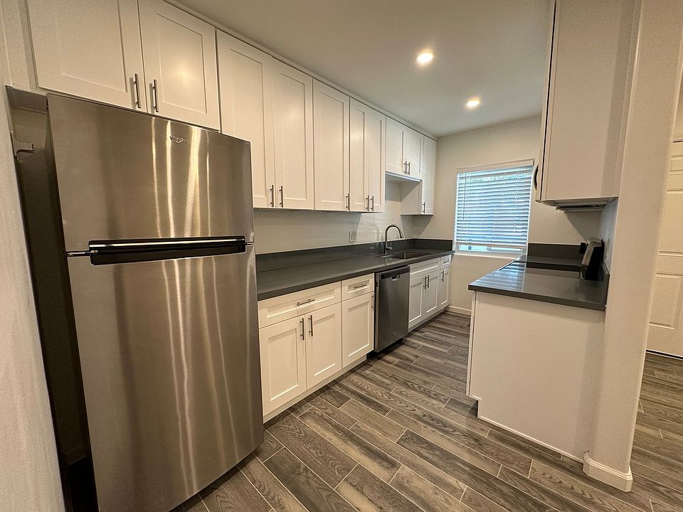 1st image of 2275 Grand Ave #20