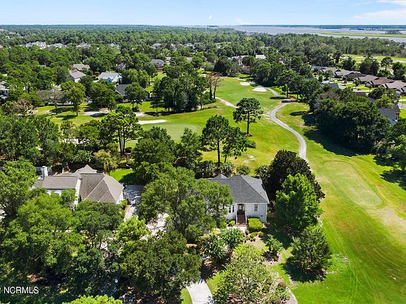 5th image of 112 Wetland Dr
