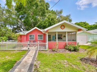 2306 53rd St S, Gulfport, FL 33707