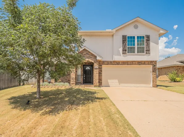 8505 Mystic Trl, Fort Worth, TX 76118
