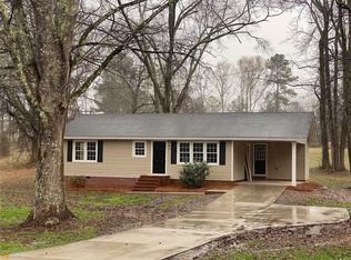1084 Futral Rd, Griffin, GA 30224