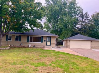 10333 4th Ave S, Bloomington, MN 55420