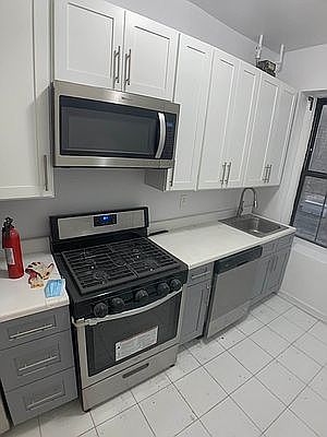 2nd image of 427 Fort Washington Ave #1A