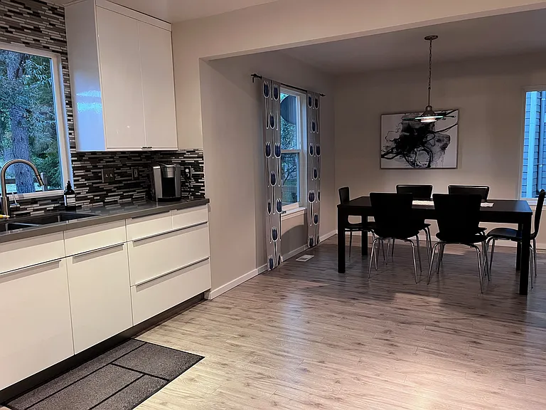 7344 Balmoral Ct — Photo 10