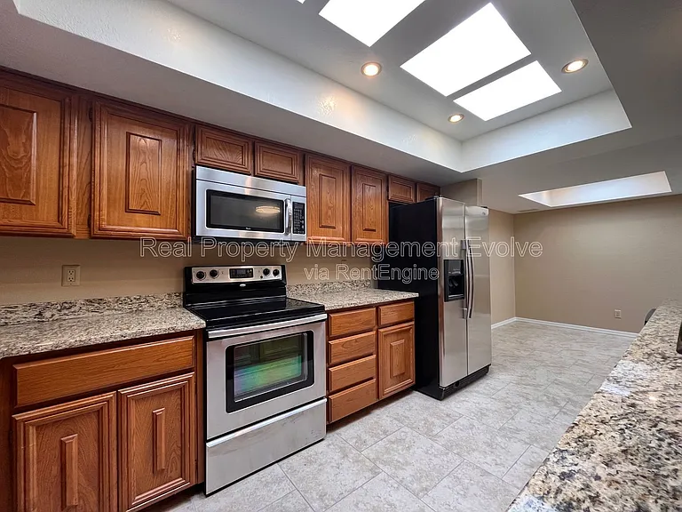 7513 N Via Camello Del Sur — Photo 28