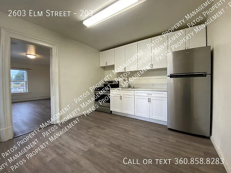 2603 Elm St #203 — Photo 7
