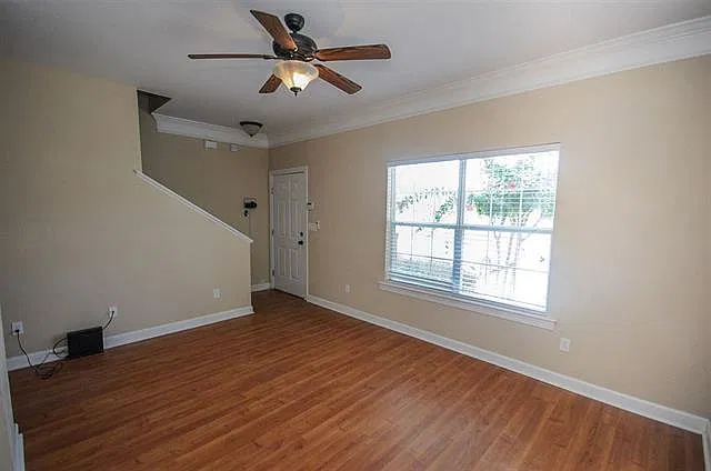 3 bed, 1177 sqft, $1,650 — Photo 4