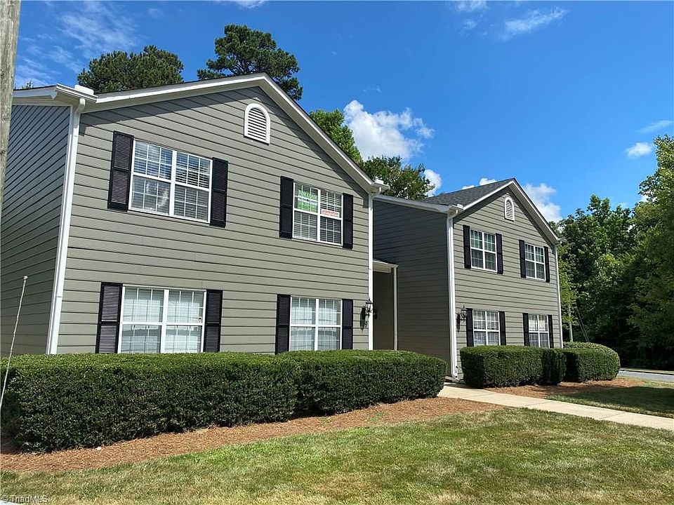 1st image of 719C Shelby Dr