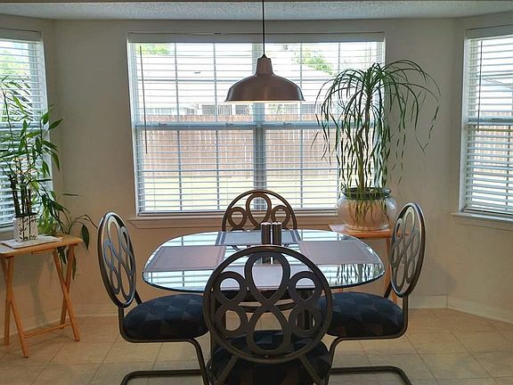 5th image of 1732 Cedrus Ln