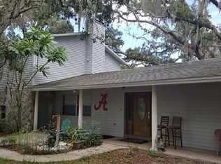 9912 Grove Dr, New Port Richey, FL 34654