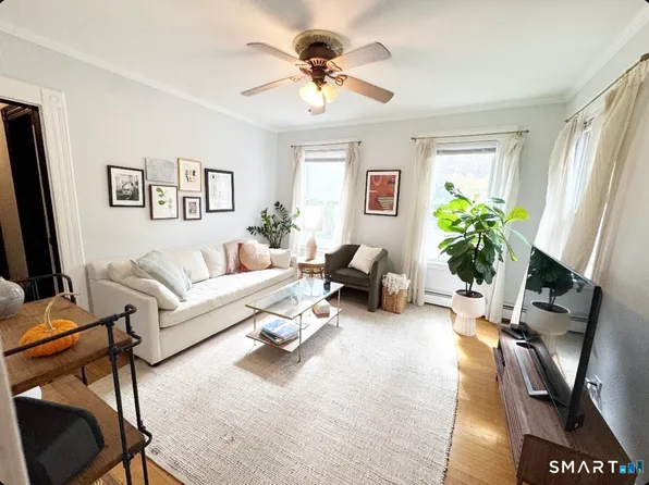 73 Lawrence St #2, New Haven, CT 06511