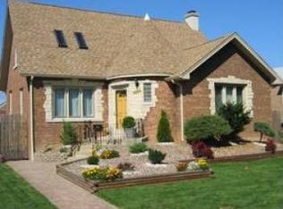 5322 S Monitor Ave, Chicago, IL 60638