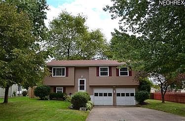1st image of 10023 Ridgewood Dr