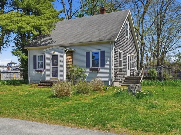 34 Plympton St, New Bedford, MA 02745