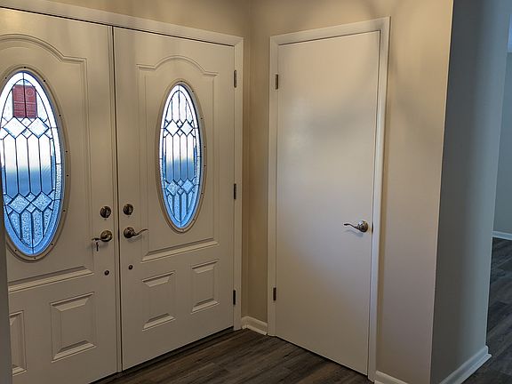 2nd image of 135 Quail Run