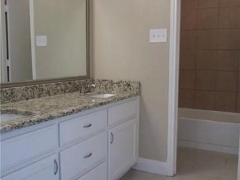 7059 S Meadow Dr E — Photo 5