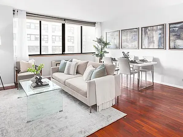 330 East 75th Street image 1 of 10