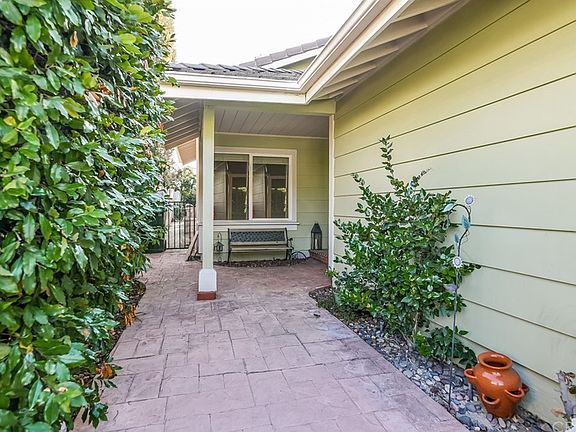 3rd image of 23206 W Vail Dr