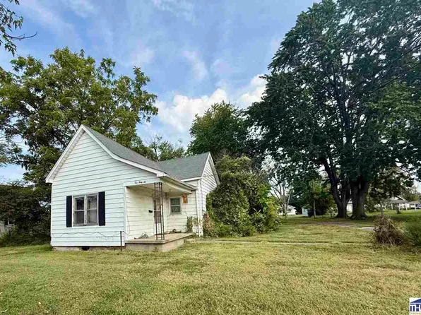 236 W Graysville St, Sullivan, IN 47882