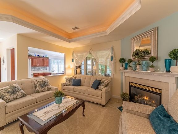 5th image of 8234 Meadow Ln