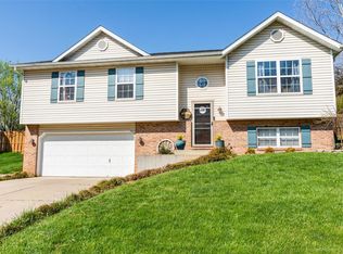 17 Davis Pl, Collinsville, IL 62234