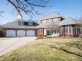 25 Carolilly Ct, East Amherst, NY 14051