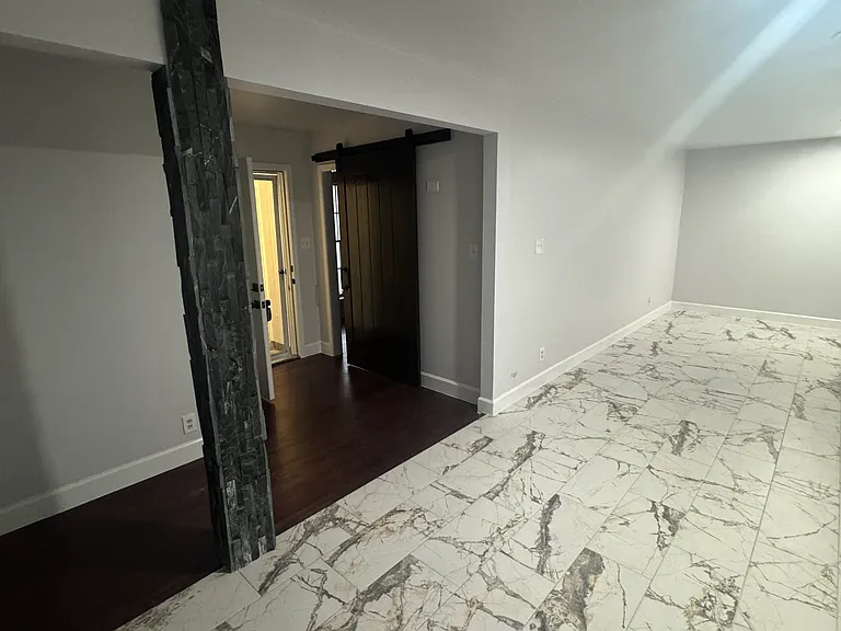 10227 Catlett Ln — Photo 12
