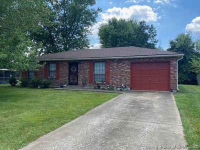 92 West Drive, Charlestown, IN, 47111