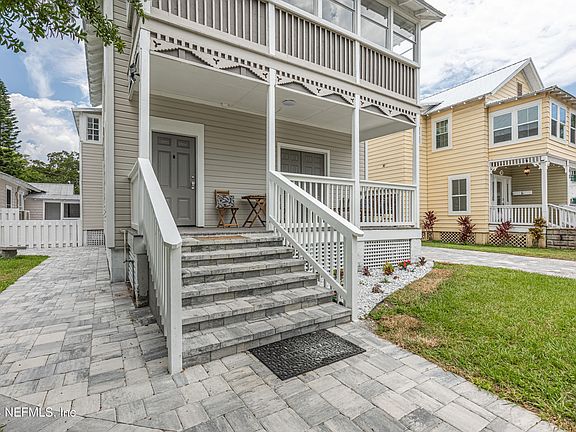 5th image of 56 CARRERA Street