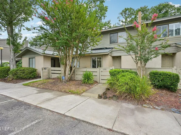 7701 BAYMEADOWS Circle W #1092, Jacksonville, FL 32256