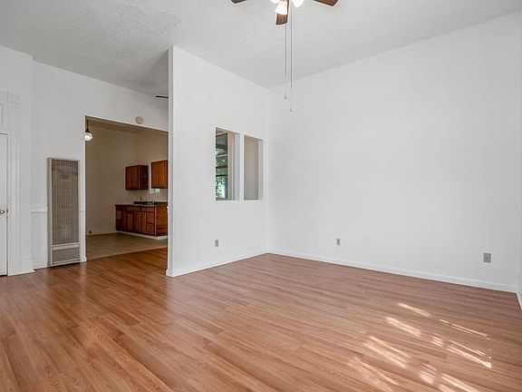 5th image of 500 N Harris St