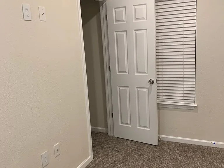 119 Swaying Pine Ct — Photo 9